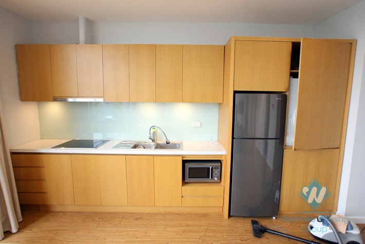 High quality apartment with 2 bedrooms, nice lake view in Dang Thai Mai, Westlake area